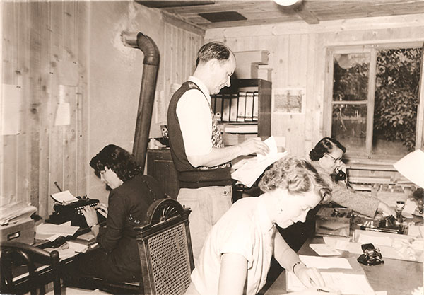 Schulbüro in der Baracke bis 1954 web